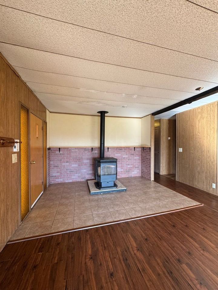 2363 Hwy 97 - Photo 6 of 39