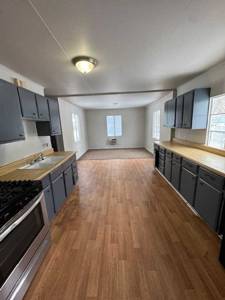 4325 Warsaw St - Photo 3 of 7