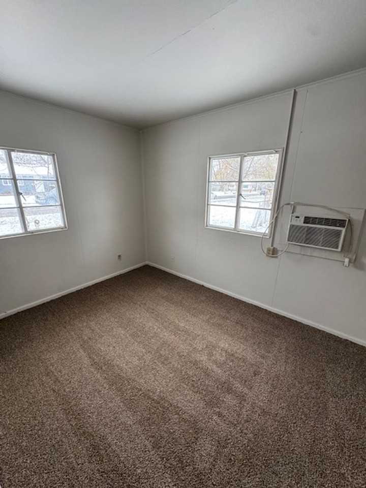 4325 Warsaw St - Photo 6 of 7