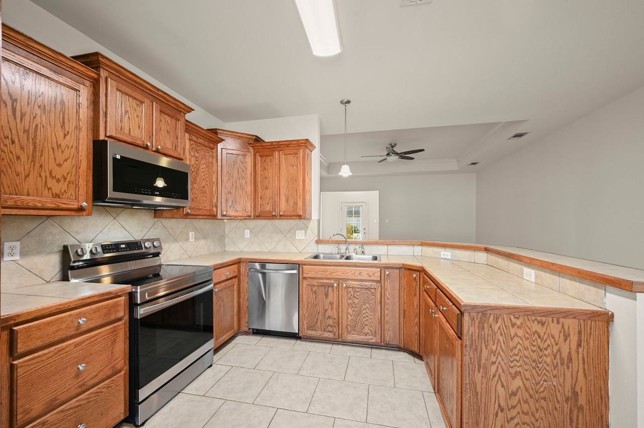 40344 Crestridge Dr - Photo 3 of 17