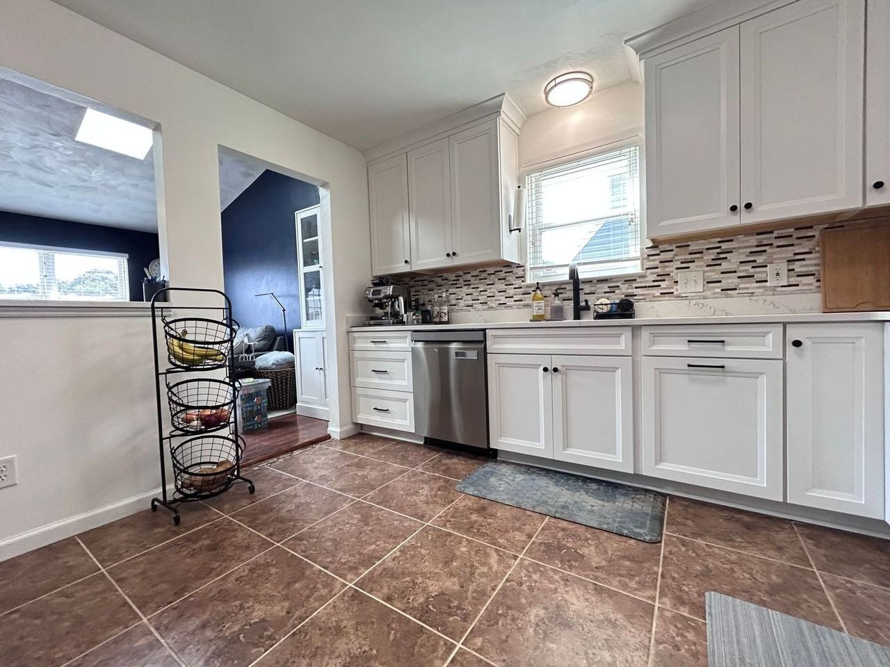 1836 Eastborne Drive - Photo 3 of 15