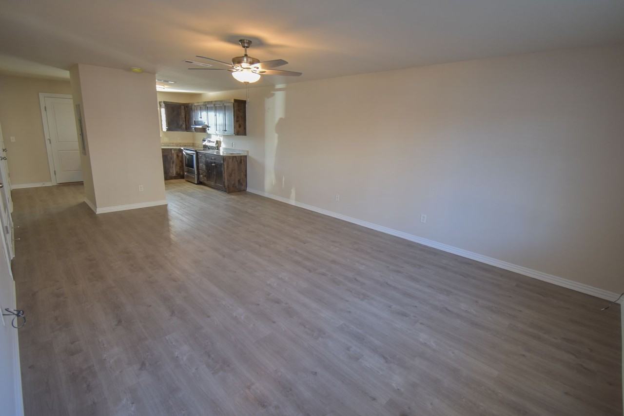 20 Wilson St #4 - Photo 2 of 12