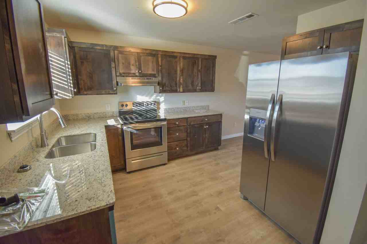 20 Wilson St #4 - Photo 5 of 12