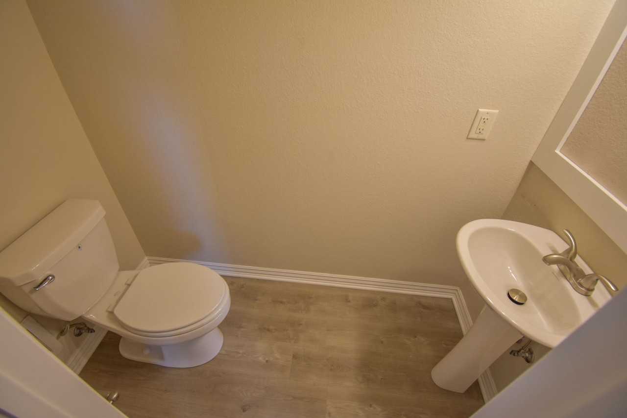 20 Wilson St #4 - Photo 7 of 12