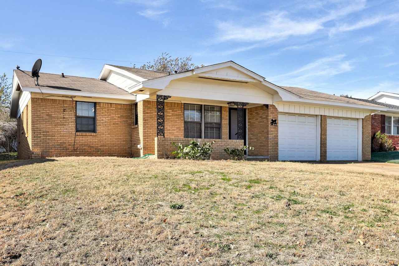 3417 Paradise Dr - Photo 4 of 34