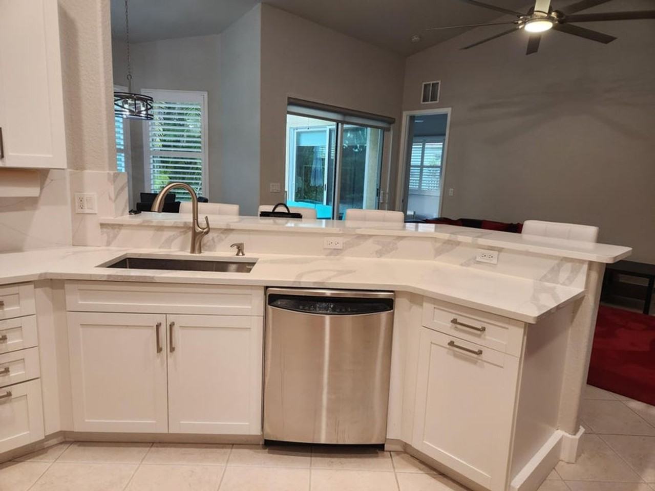 2564 Sandy Cay - Photo 4 of 19