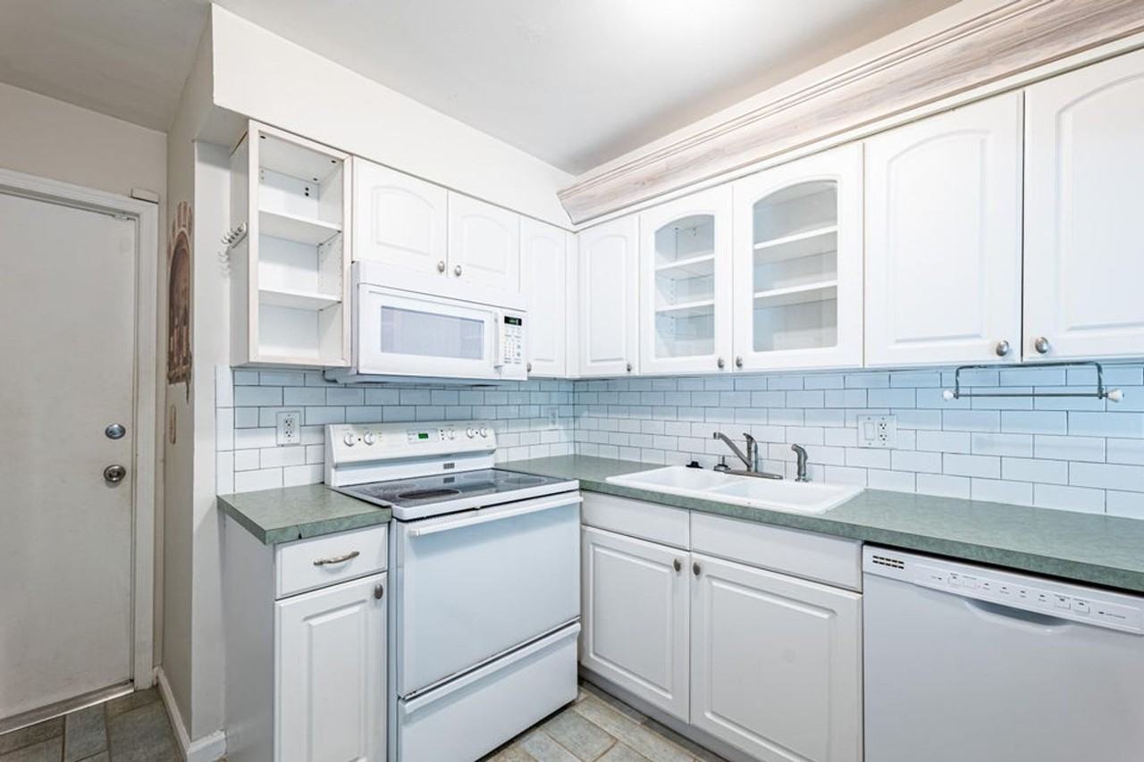 2936 Florida Blvd - Photo 2 of 20
