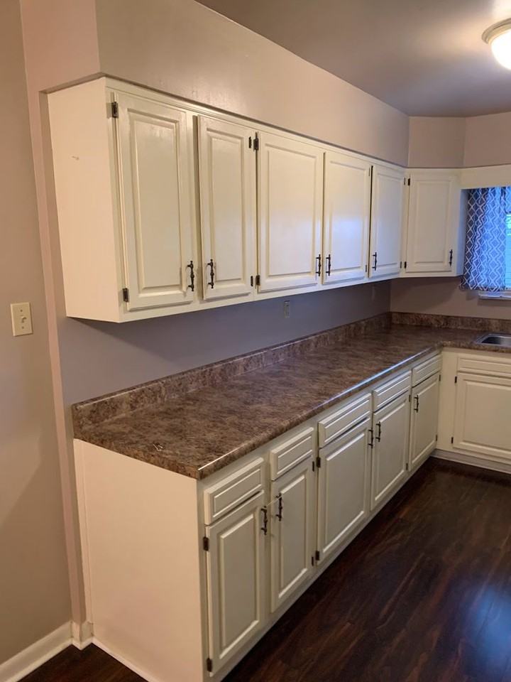 1845 Fallowfield Avenue - Photo 7 of 19