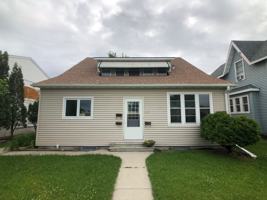 featured image of 317 N 3rd St