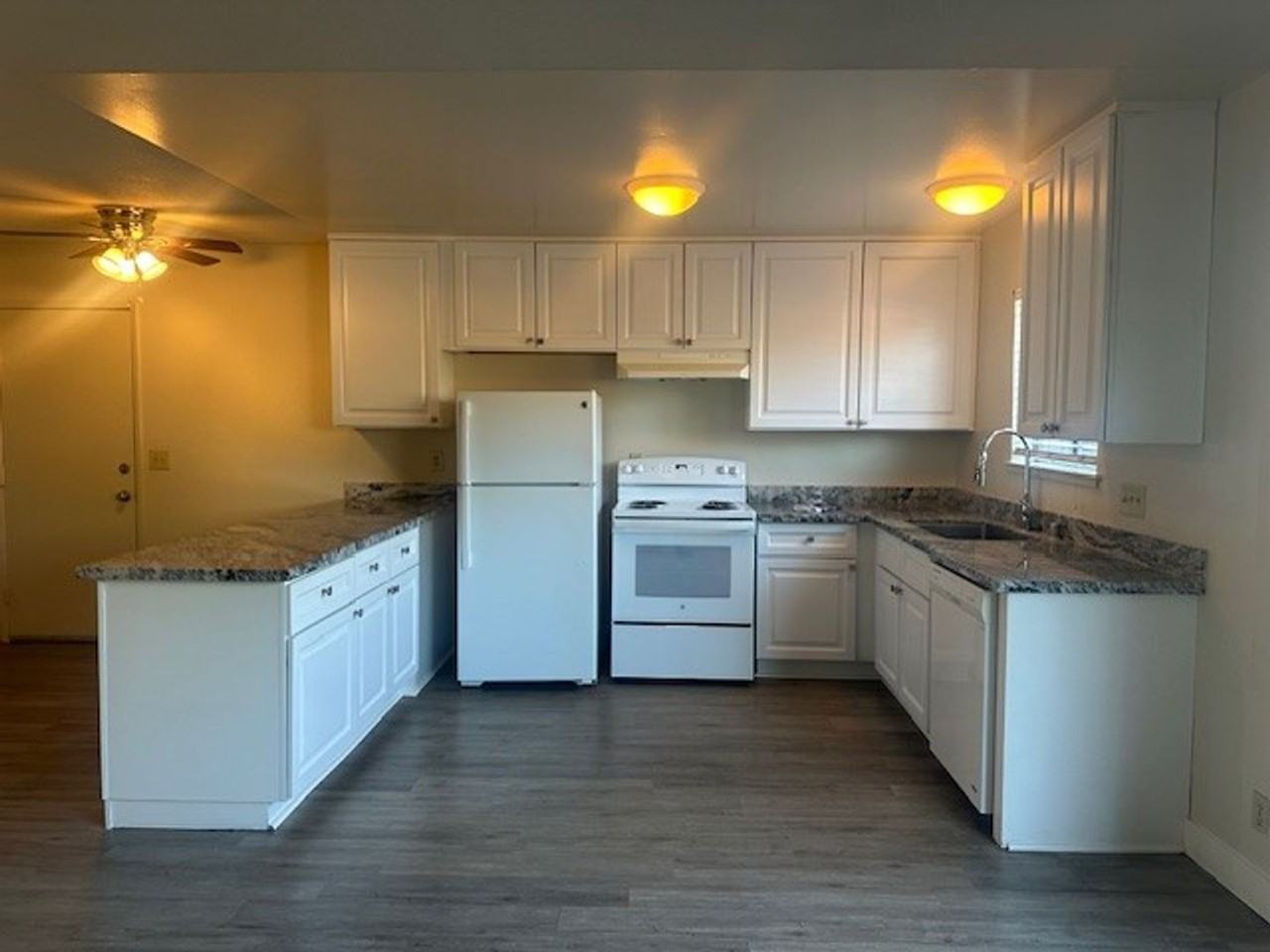 55-0210 - Photo 4 of 21