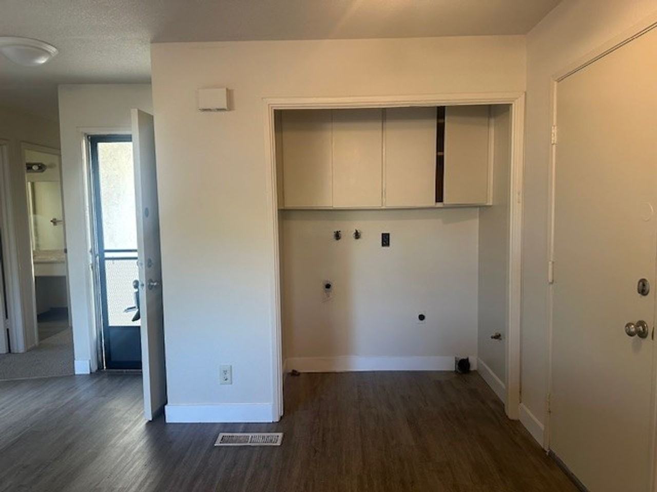 55-0210 - Photo 6 of 21