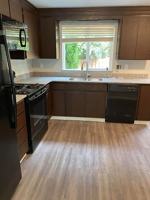 featured image of 490 S River Ave