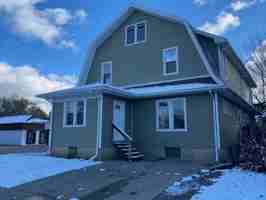 featured image of 1723-1725 North Limestone Street