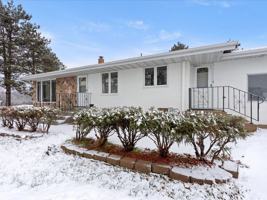 featured image of 9825 Us Highway 169