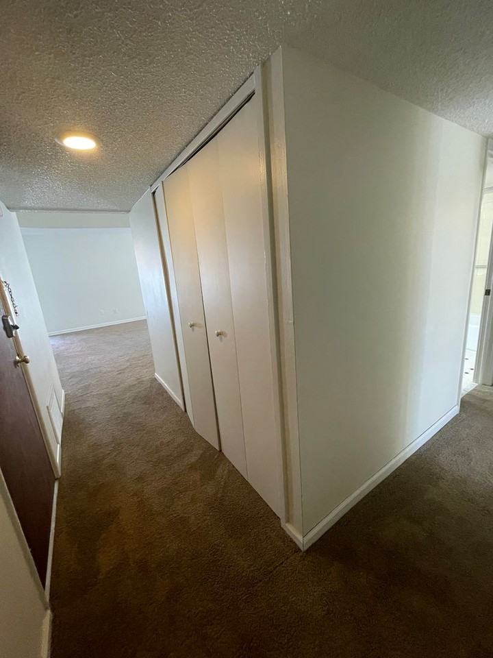 2411 Packard St #53 - Photo 3 of 26