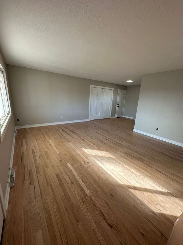 4912 Lakin Ave - Photo 2 of 10