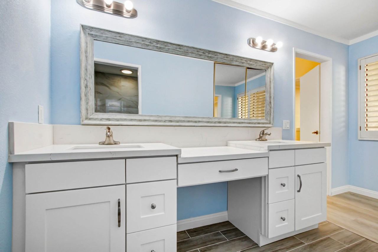 5379 Godbey Dr - Photo 6 of 24