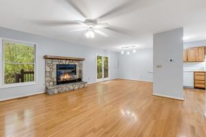 featured image of 103 Parkway Vista Dr