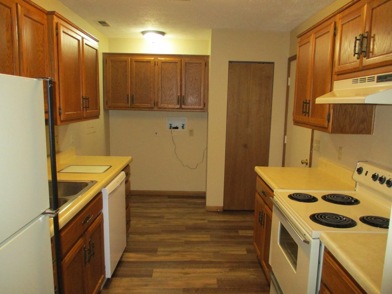 707 West 300 North - Photo 3 of 9