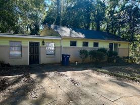 175 Habersham Way - Photo 1 of 1