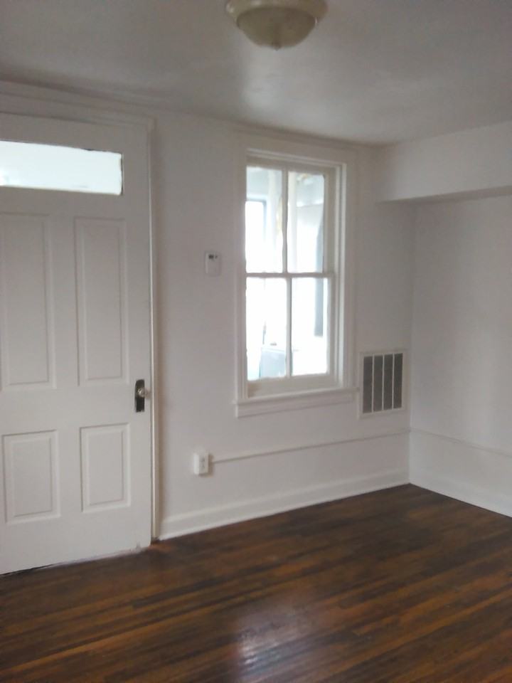 56 S Beaver St - Photo 4 of 13
