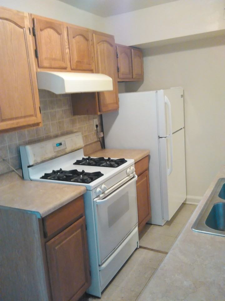 56 S Beaver St - Photo 7 of 13