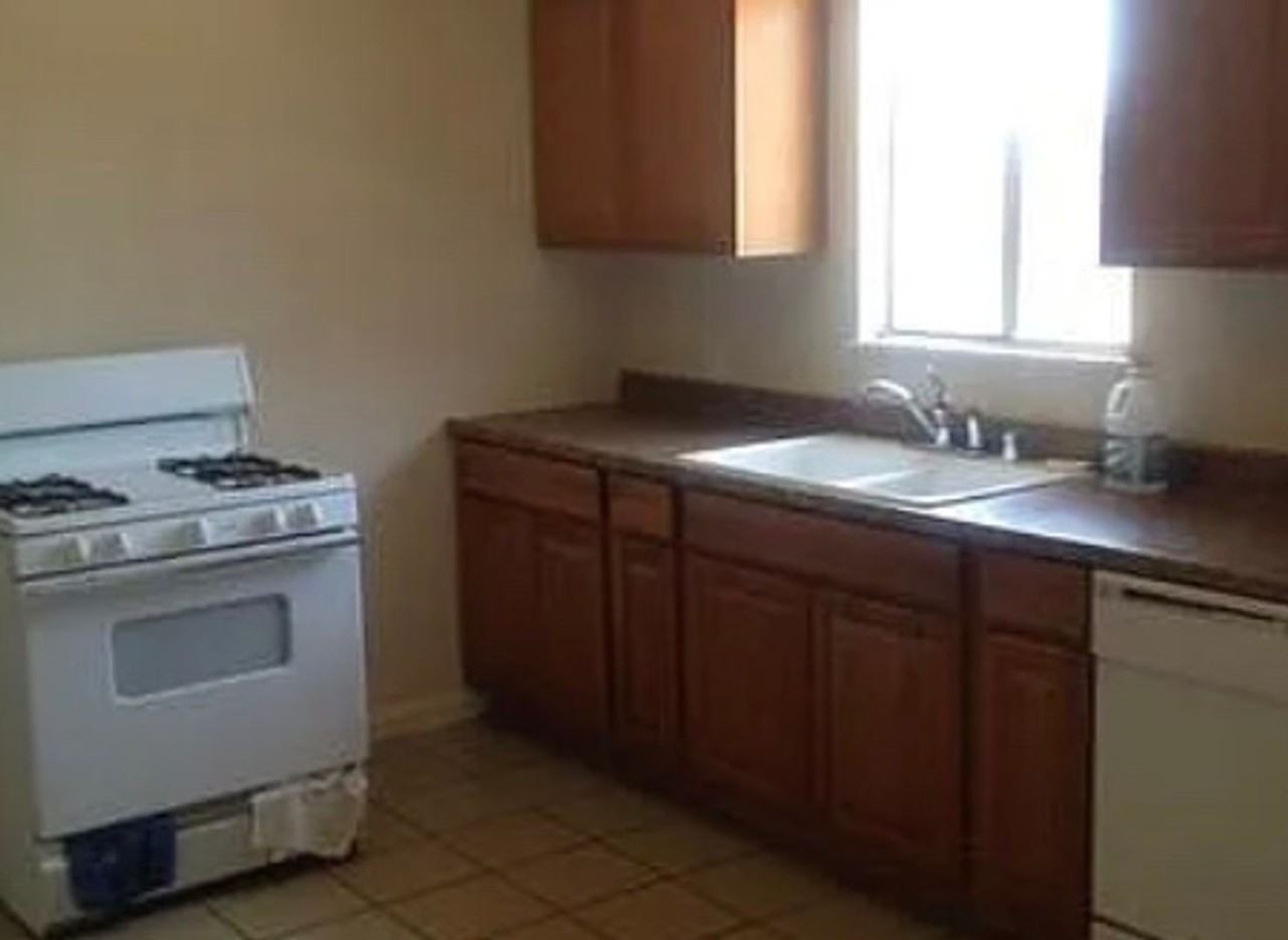 49517 Michael Ave - Photo 2 of 4