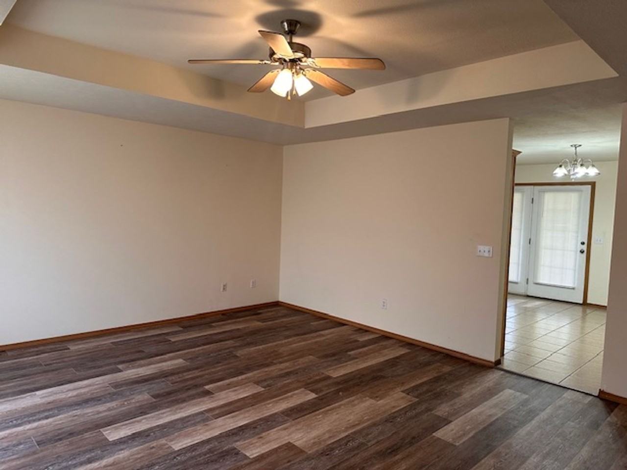 3425 S Juniper Ave - Photo 2 of 4