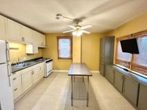 424/424A, 424B W. Washington Street - Photo 1 of 1