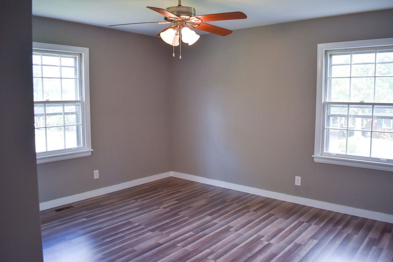 601 Lloyd St - Photo 7 of 15