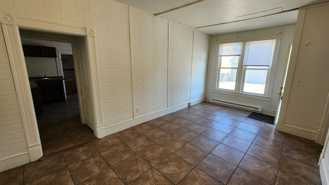 elite611 - Photo 1 of 1