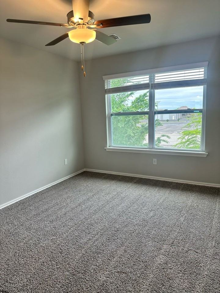 3751 S Broadway St #212 - Photo 3 of 9