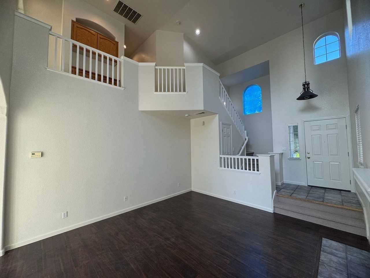 5811 Anchor Bay Way - Photo 5 of 31