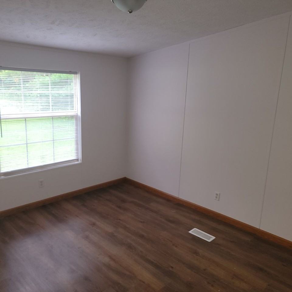 230 Shadow Ln - Photo 7 of 12