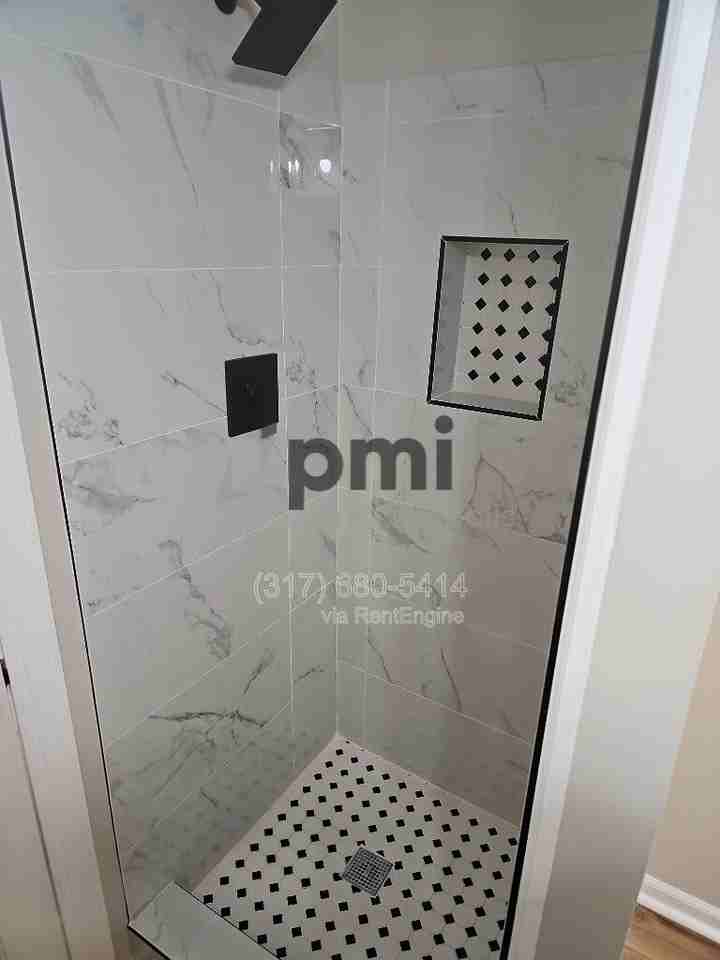 4321 Bertha St - Photo 5 of 21