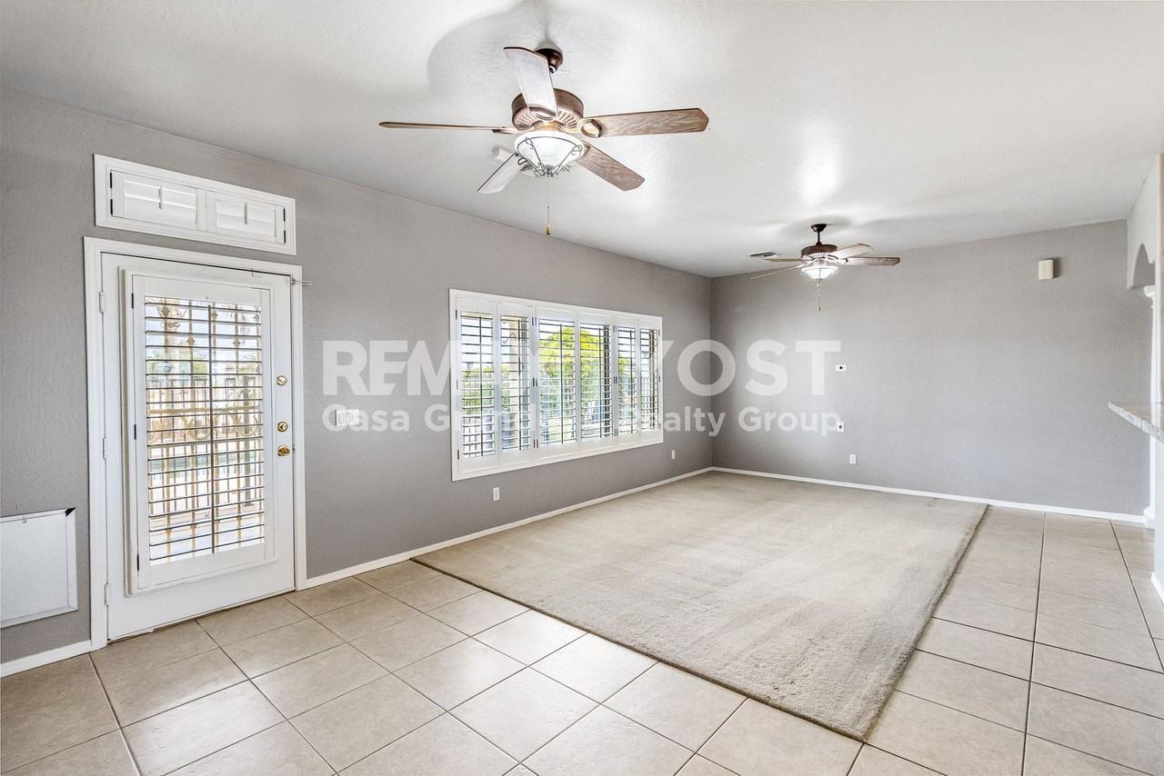 19142 W Val Vista Blvd - Photo 4 of 17