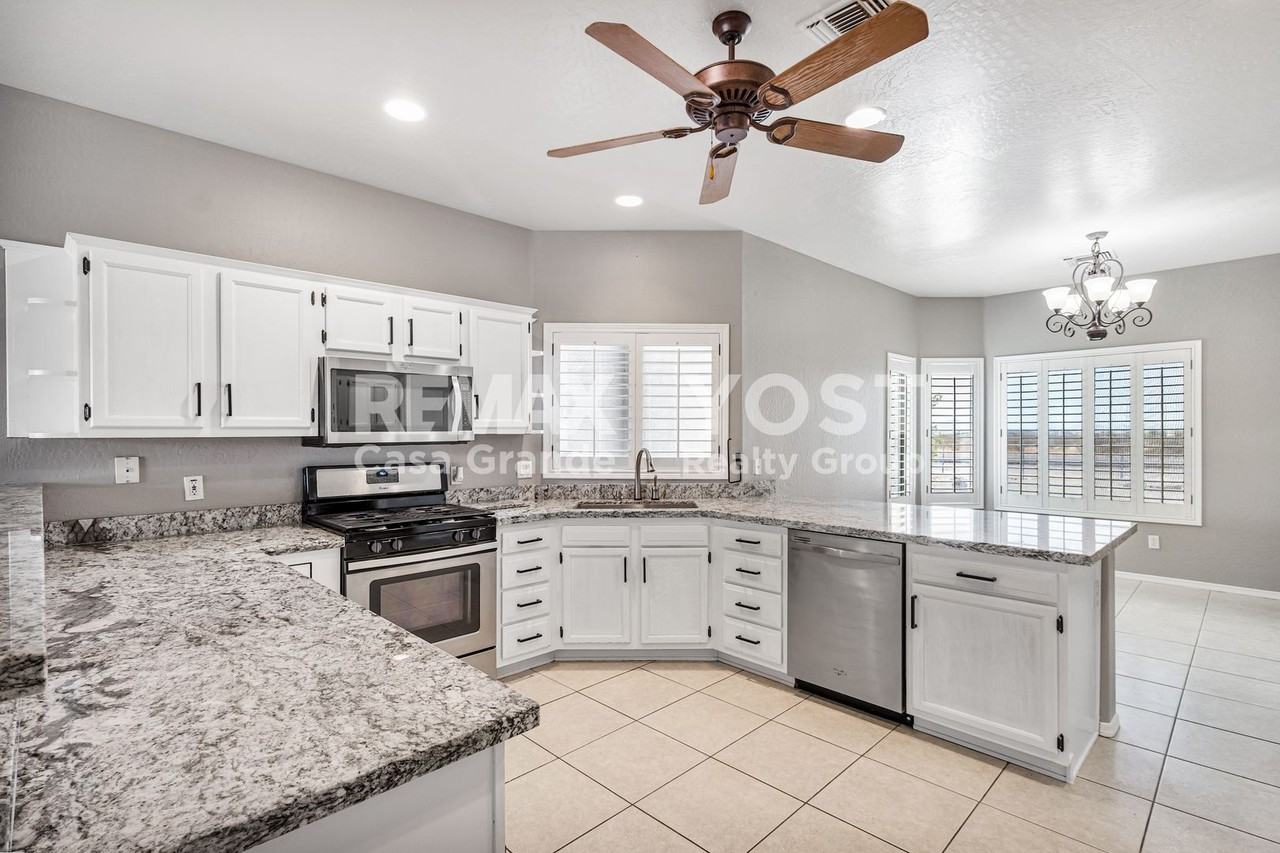 19142 W Val Vista Blvd - Photo 5 of 17