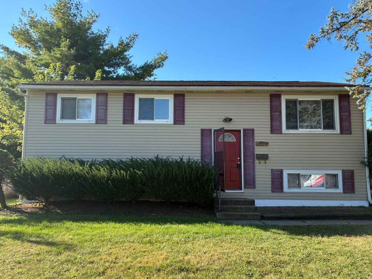 5071 Albany Drive - Photo 2 of 8