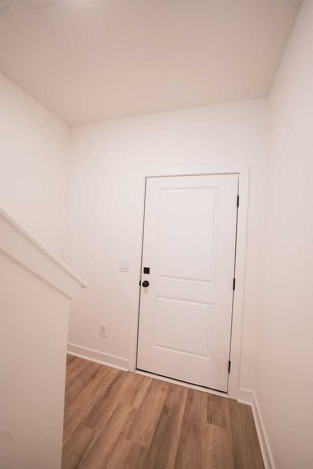 108 Kingswood Cir - Photo 4 of 50