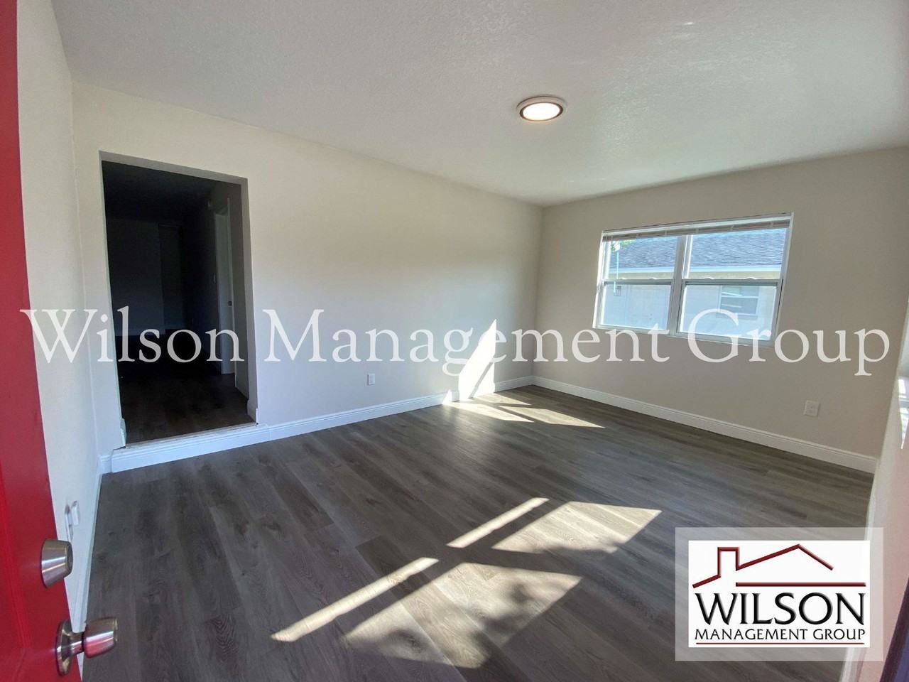 1904 Southwest Rd - Photo 3 of 30