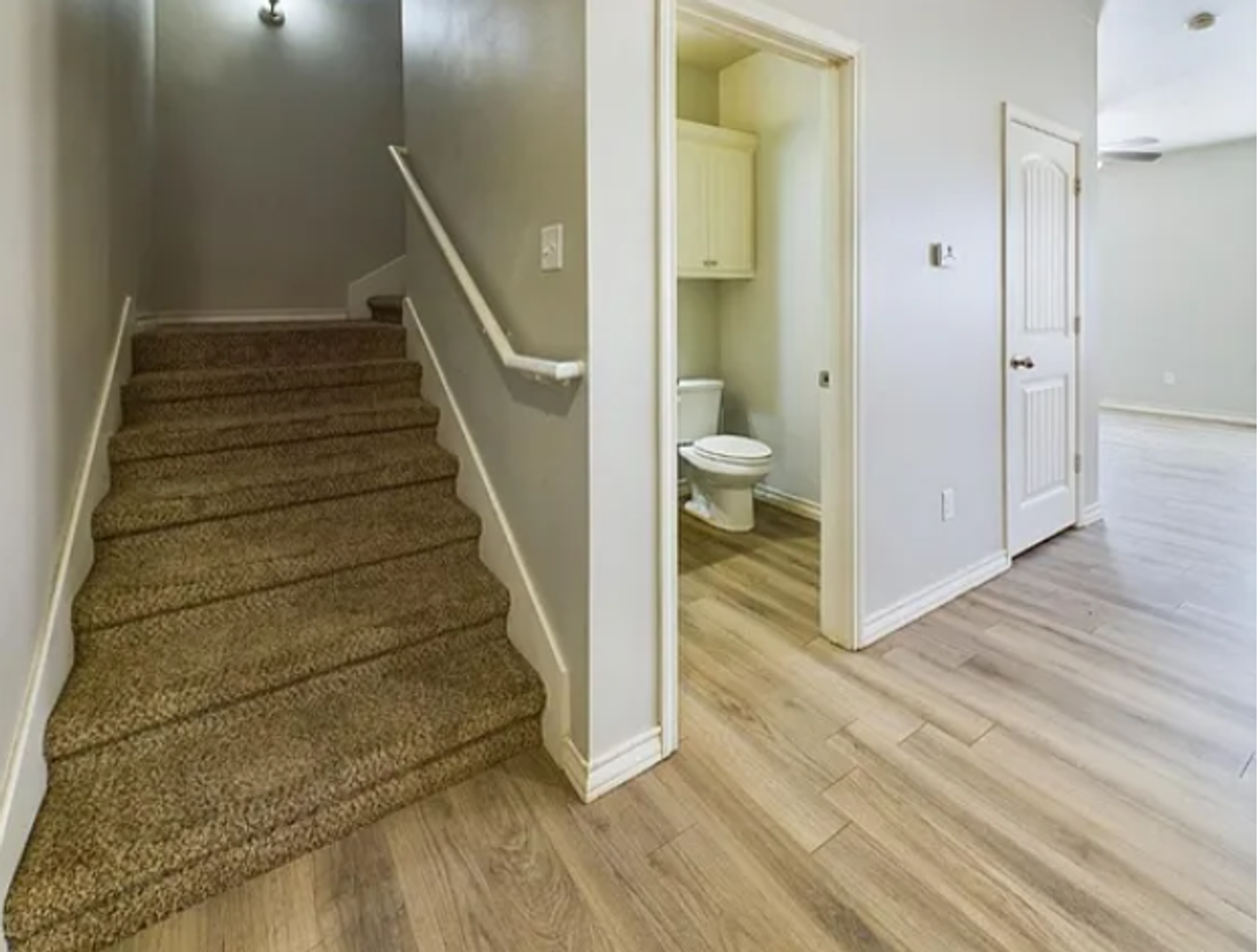 6040 24th St - Photo 7 of 13