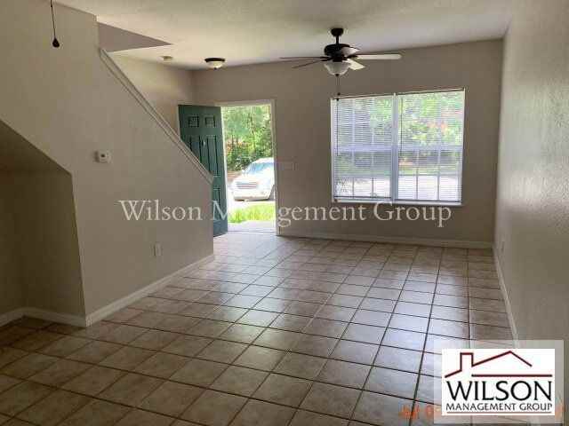 4245 Plantation Cove Dr - Photo 4 of 16