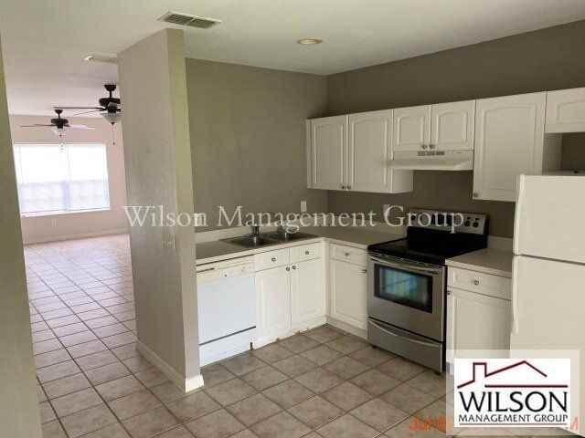 4245 Plantation Cove Dr - Photo 6 of 16