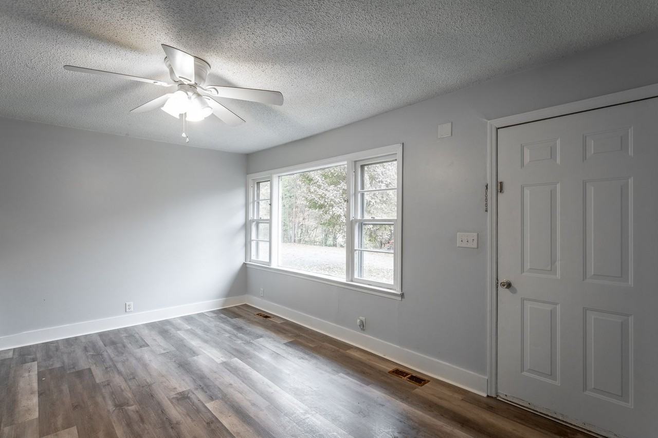 11213 Dayton Pike - Photo 2 of 26