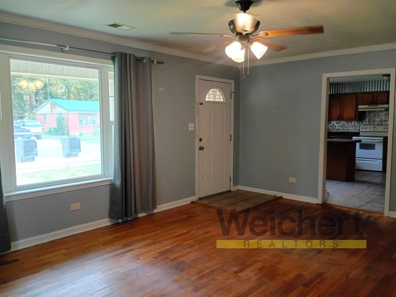 504 N 8th St - Photo 3 of 16