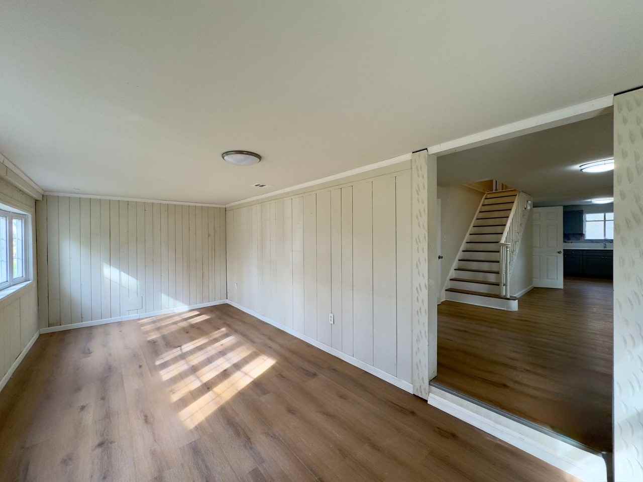 815 Seneca Park Rd - Photo 4 of 27