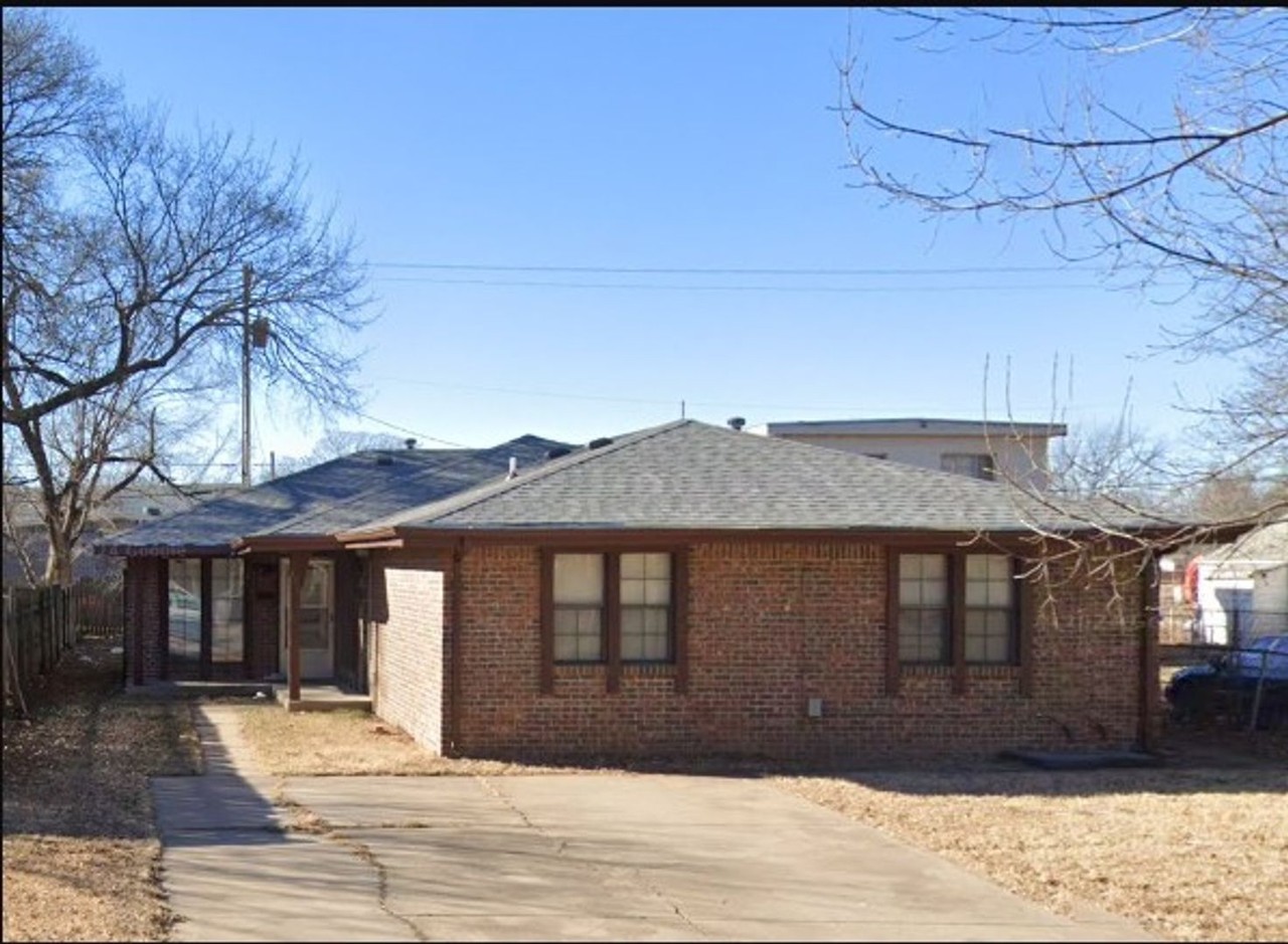 1823 S Mosley Ave - Photo 7 of 8