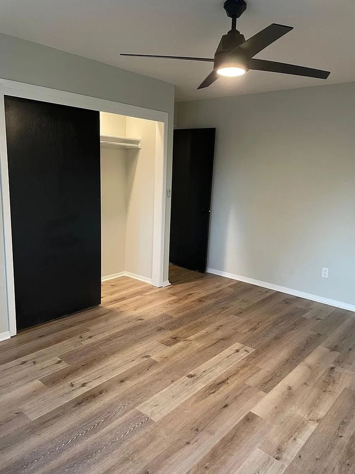 1823 S Mosley Ave - Photo 5 of 8