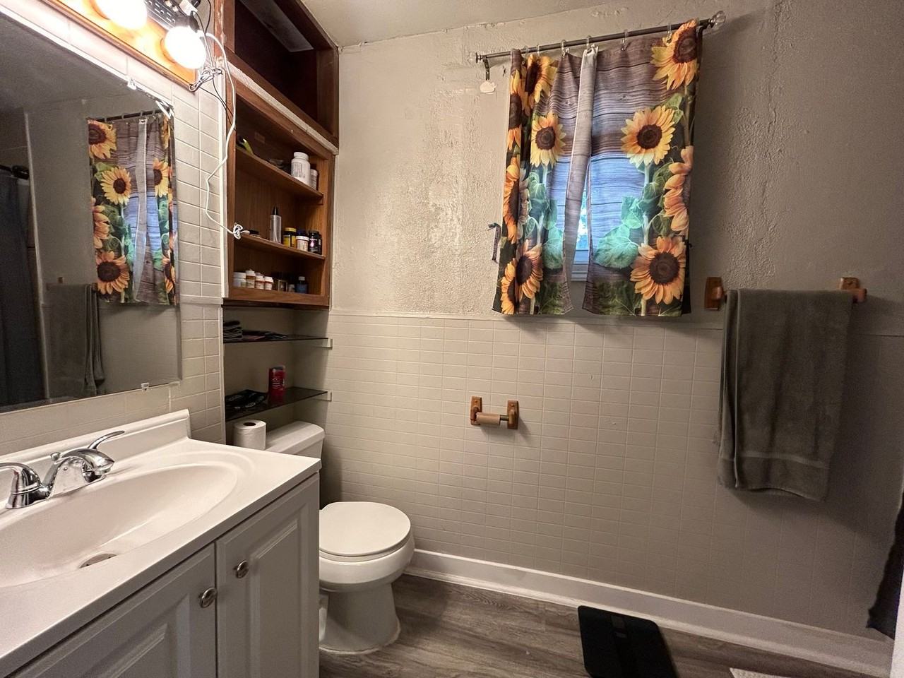 326 North Loomis Avenue - Photo 6 of 12