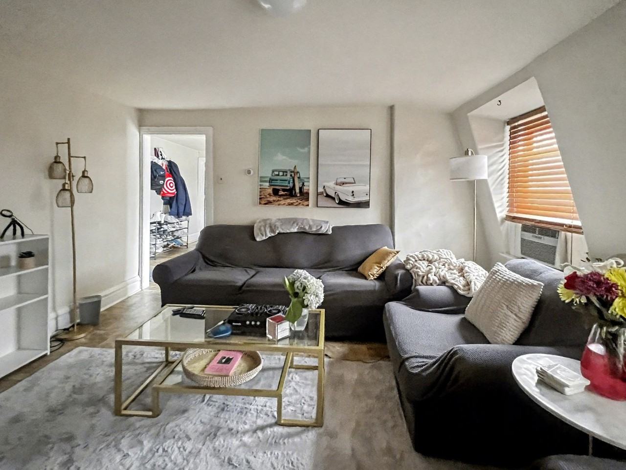 1024 W Lancaster Ave - Photo 2 of 14